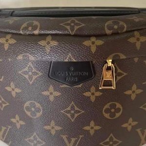 💖sold💖Louis Vuitton bumbag world tour. Storage. Unused. Comes with dust bag.